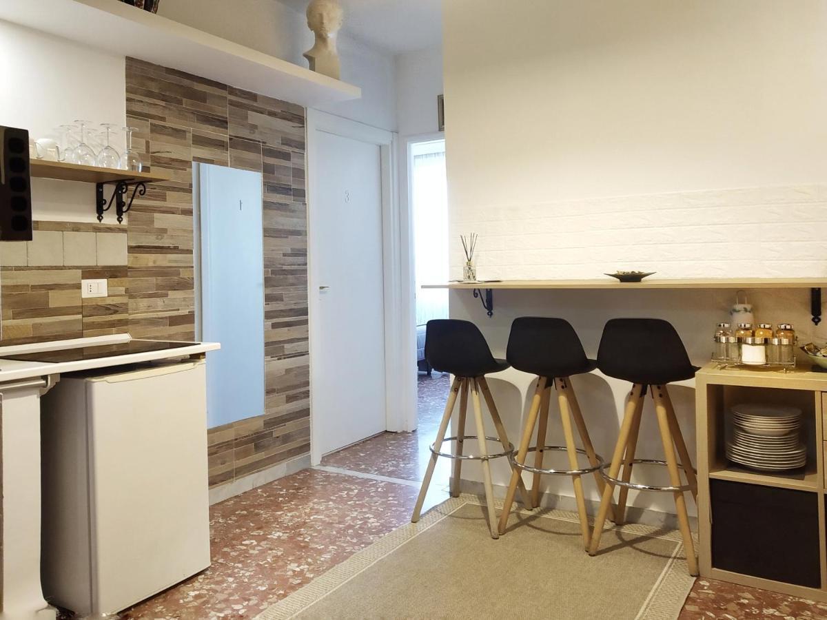 "Vacanze Romane" Stazione Tiburtina, Appartamento Tre Camere Da Letto 5 Posti Letto Extérieur photo